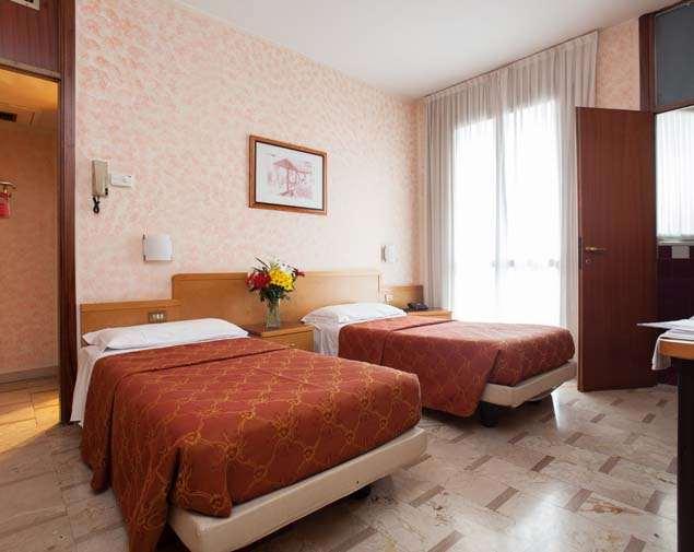 Apartahotel Ih Argonne Park Milán