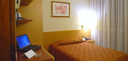 Ih Argonne Park 3* Milán