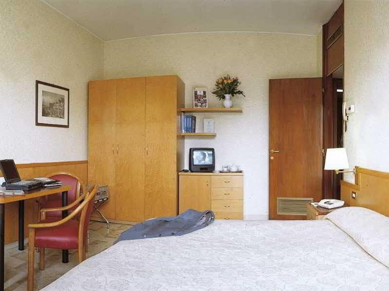 Ih Argonne Park Apartahotel Milán